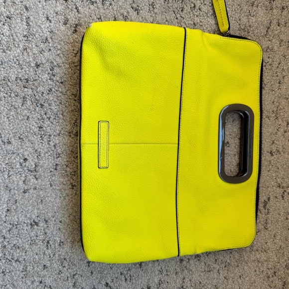 BCBGMaxAzria Bold Yellow Wristlet neon in Great condition minor marks see pics - Picture 4 of 16